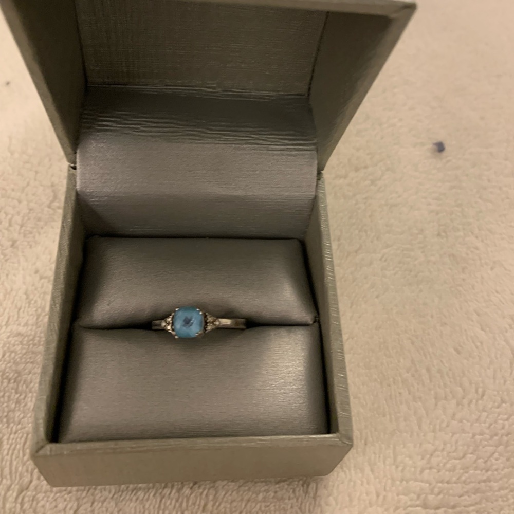 Zales ring